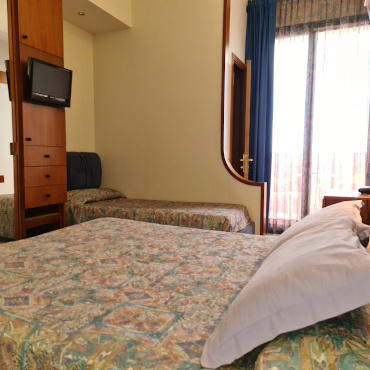 camera hotel sabra senigallia